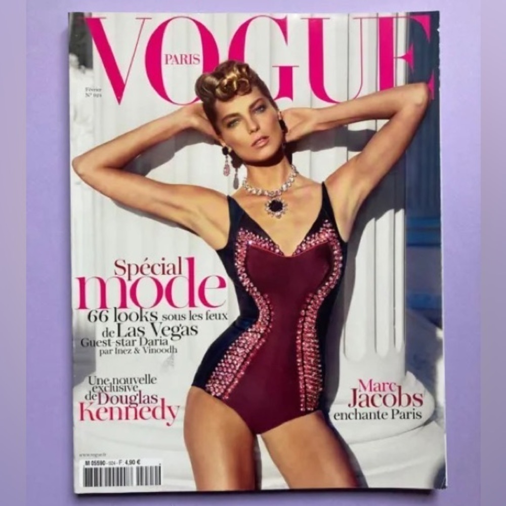 Vogue Paris 924 February 2012